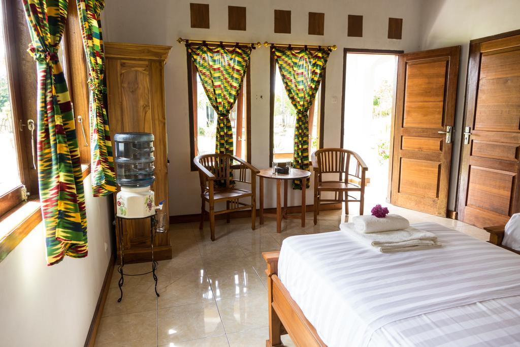 Bidara Cottage Labuhan Pandan Exterior foto